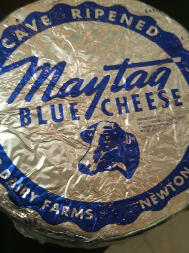 Wine Store «The Wine & Cheese Place», reviews and photos, 14748 Clayton Rd, Ballwin, MO 63011, USA