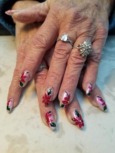 Nail Salon «V Nail Salon», reviews and photos, 550 Greensburg Commons Shopping Center, Greensburg, IN 47240, USA