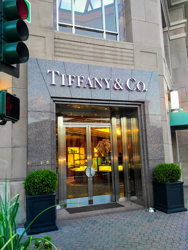 Jewelry Store «Tiffany & Co.», reviews and photos, 1119 S Main St, Walnut Creek, CA 94596, USA