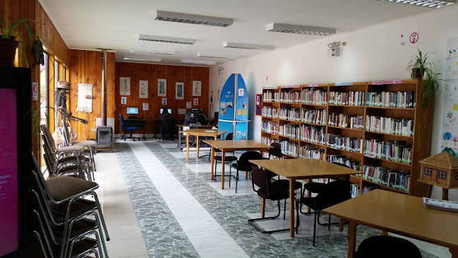 Opiniones de Biblioteca Publica Puerto Aysén en Puerto Aysén - Librería