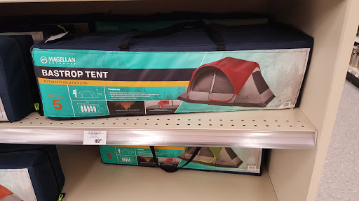 Sporting Goods Store «Academy Sports + Outdoors», reviews and photos, 1351 S Interstate Hwy 35, Round Rock, TX 78664, USA