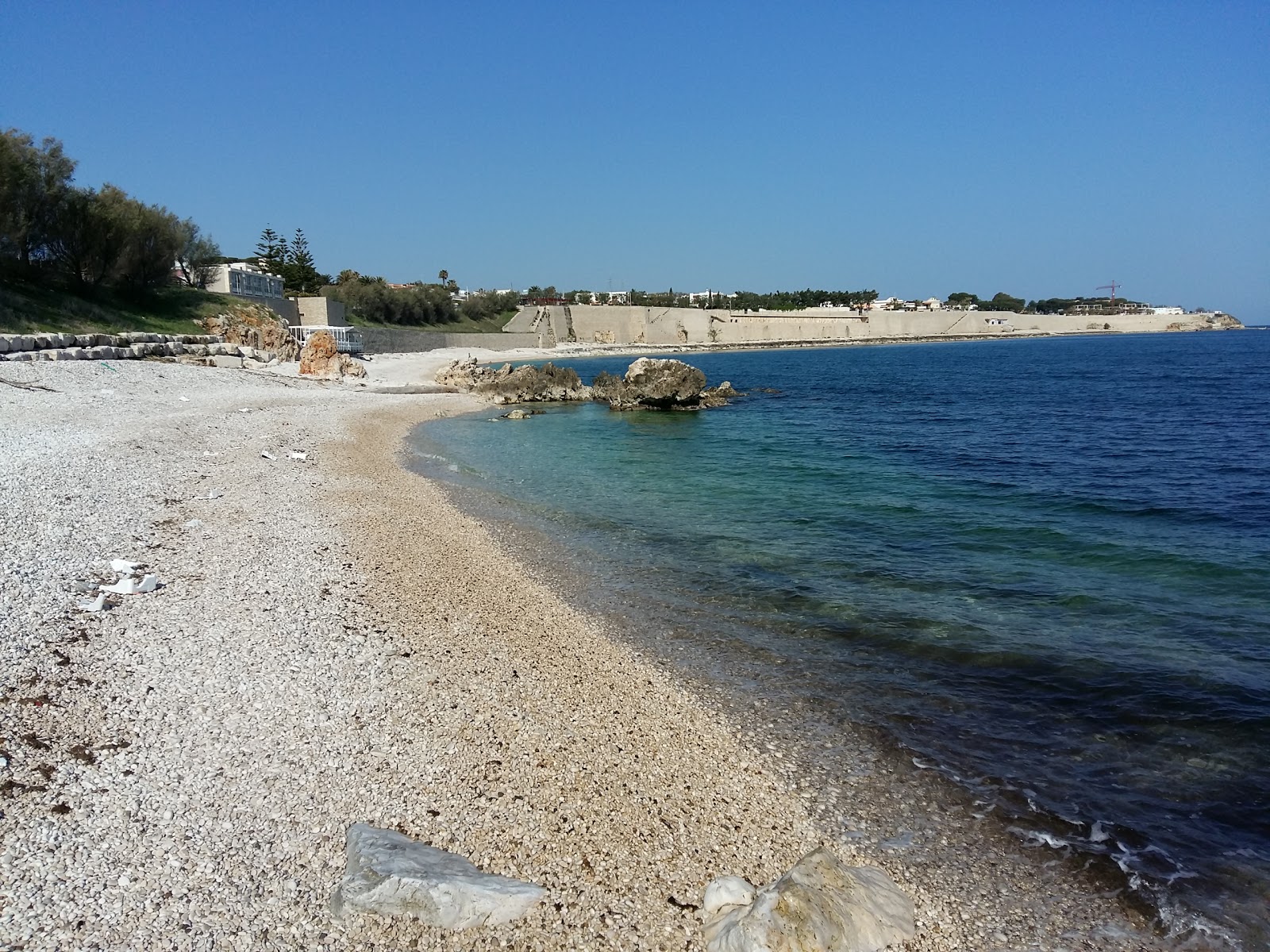 Salsello beach'in fotoğrafı geniş plaj ile birlikte