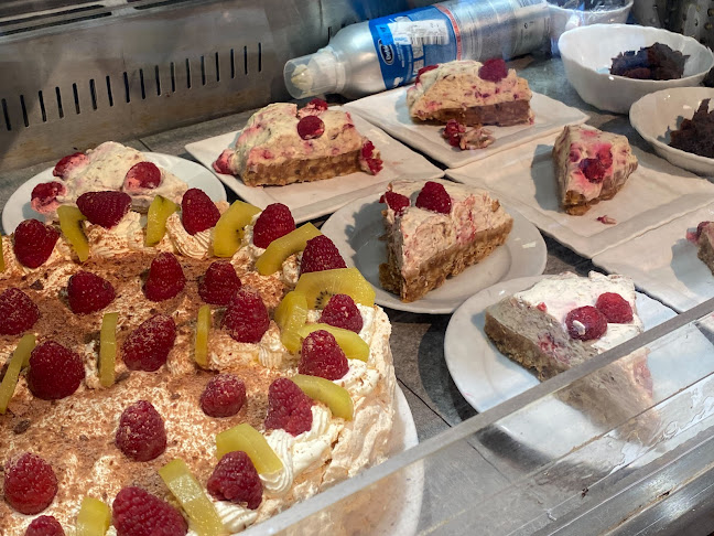 Reviews of Refresh Cafe in Belfast - Coffee shop