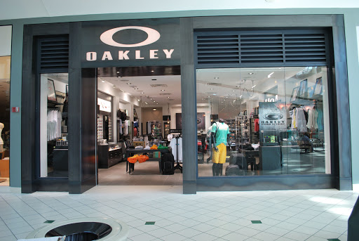 Sunglasses Store «Oakley Store», reviews and photos, 6401 Bluebonnet Blvd #1088, Baton Rouge, LA 70836, USA