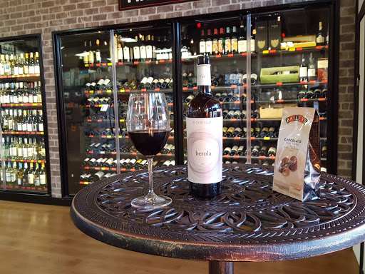 Wine Store «Wine Outlet», reviews and photos, 10 Meadowlands Pkwy, Secaucus, NJ 07094, USA