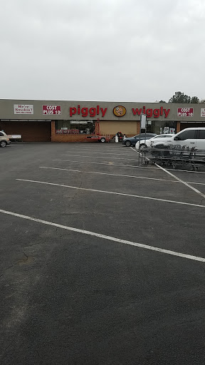 Grocery Store «Eclectic Piggly Wiggly», reviews and photos, 515 Kowaliga Rd, Eclectic, AL 36024, USA