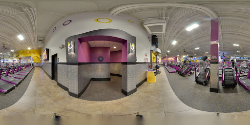 Gym «Planet Fitness», reviews and photos, 404 E Six Forks Rd, Raleigh, NC 27609, USA