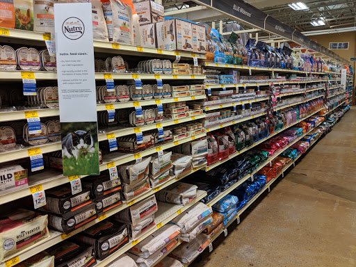 Pet Supply Store «PetSmart», reviews and photos, 5154 Nicholson Ln, Kensington, MD 20895, USA