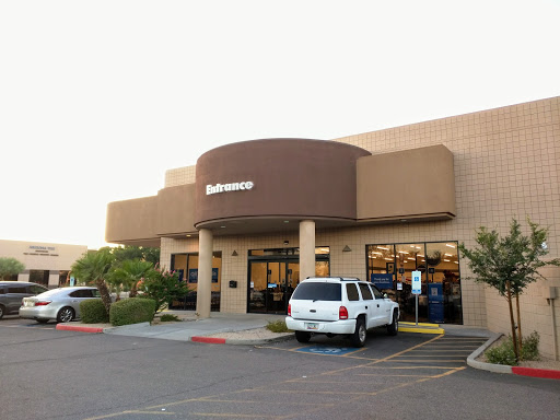 Thrift Store «Hayden & Raintree Goodwill Retail & Donation Center», reviews and photos, 8053 E Raintree Dr, Scottsdale, AZ 85260, USA