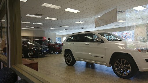 Car Dealer «Videon Chrysler Dodge Jeep RAM», reviews and photos, 4951 West Chester Pike, Newtown Square, PA 19073, USA