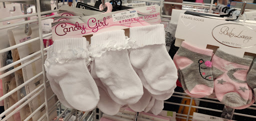 Clothing Store «Ross Dress for Less», reviews and photos, 3201 Eastway Dr, Charlotte, NC 28205, USA