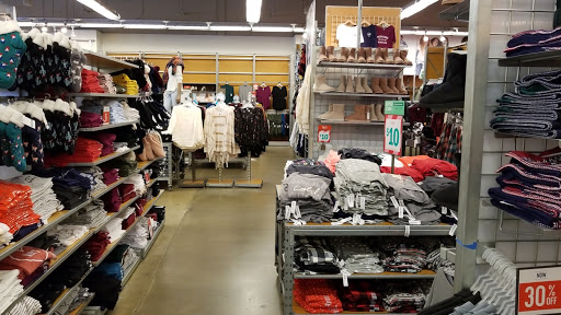 Clothing Store «Old Navy», reviews and photos, 640 NJ-70, Brick, NJ 08723, USA