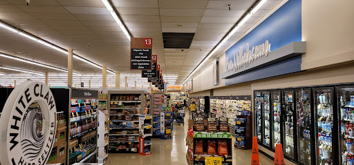 Grocery Store «Albertsons», reviews and photos, 19500 WA-99 Suite 110, Lynnwood, WA 98036, USA