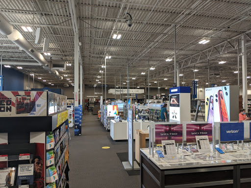 Electronics Store «Best Buy», reviews and photos, 26 Plaza Dr, Fairview Heights, IL 62208, USA