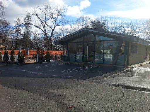 Auto Parts Store «AutoZone», reviews and photos, 455 Farmington Ave, Bristol, CT 06010, USA