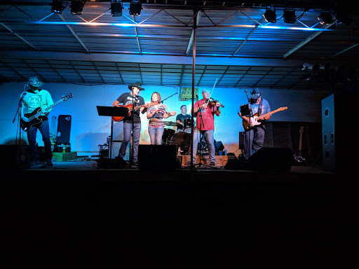 Golf Course «Irish Greens Golf Club & Restaurant», reviews and photos, 2946 Logtown Rd, Oconto, WI 54153, USA