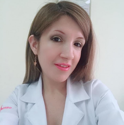 Dra. Cynthia Elizabeth Chávarry Rabanal, Dermatólogo