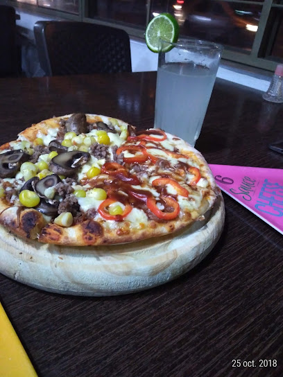 Pizza & Grill Ak 30 #1d-44, Bogotá, Cundinamarca, Colombia