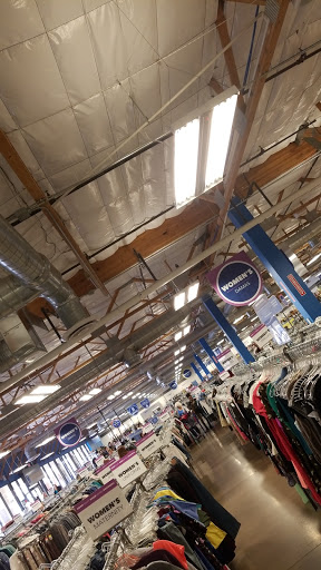 Thrift Store «48th & Baseline Goodwill Retail Store & Donation Center», reviews and photos, 2700 W Baseline Rd, Tempe, AZ 85283, USA