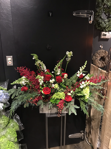 Florist «Garden Delights Fine Florist», reviews and photos, 2179 Hillsboro Rd, Franklin, TN 37069, USA