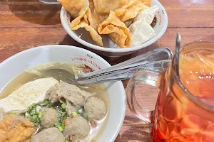 Bakso Urat dan Telur Pak Yadi image