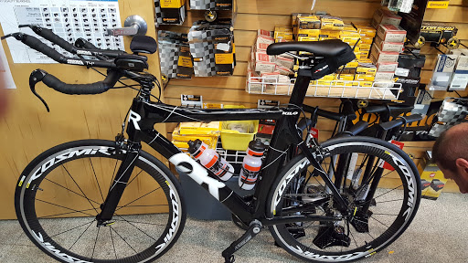 Sporting Goods Store «Inside-Out Sports», reviews and photos, 2002 Grisdale Ln, Cary, NC 27513, USA