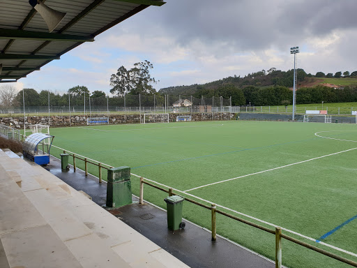 Complejo Deportivo de Balbín en Luanco, Asturias