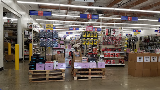 Hardware Store «Harbor Freight Tools», reviews and photos, 729 Colusa Ave b, Yuba City, CA 95991, USA