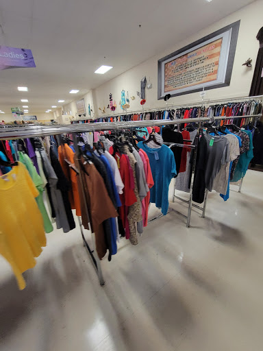 Thrift Store «Amvets Thrift Stores», reviews and photos, 109 S Seven Oaks Dr, Knoxville, TN 37922, USA