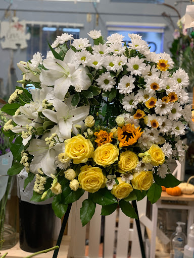 Florist «Chaba Florists», reviews and photos, 71 Stuart St, Boston, MA 02116, USA