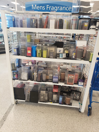 Clothing Store «Ross Dress for Less», reviews and photos, 340 W Kettleman Ln, Lodi, CA 95240, USA