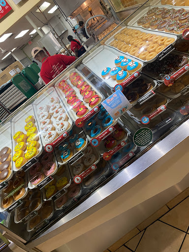 Bakery «Krispy Kreme Doughnuts», reviews and photos, 633 Evans St SW, Atlanta, GA 30310, USA