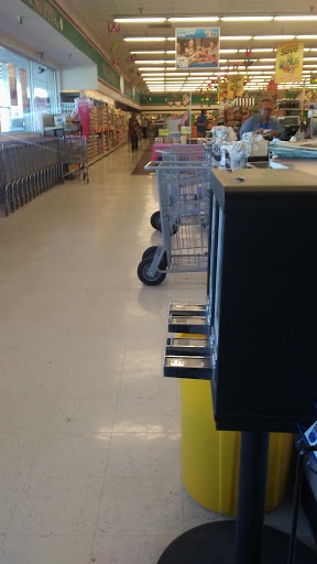 Grocery Store «Food Giant», reviews and photos, 410 E Legion Dr, Princeton, KY 42445, USA