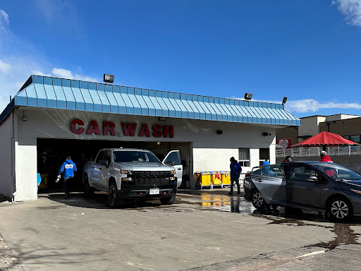 Finish Line Car Wash & Detail en Aurora