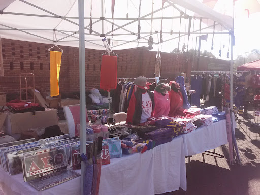 Book Store «University Bookstore», reviews and photos, 705 E Lawson St, Durham, NC 27701, USA