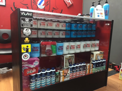 Barber Shop «Fresh & Flow Barbershop», reviews and photos, 7826 Foothill Blvd, Sunland-Tujunga, CA 91040, USA