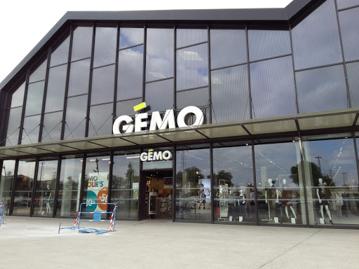 GEMO FENOUILLET Chaussures et Vêtements