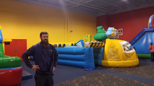 Party Planner «KaZoing! Party & Play», reviews and photos, 3600 Chamberlain Ln Suite 218, Louisville, KY 40241, USA