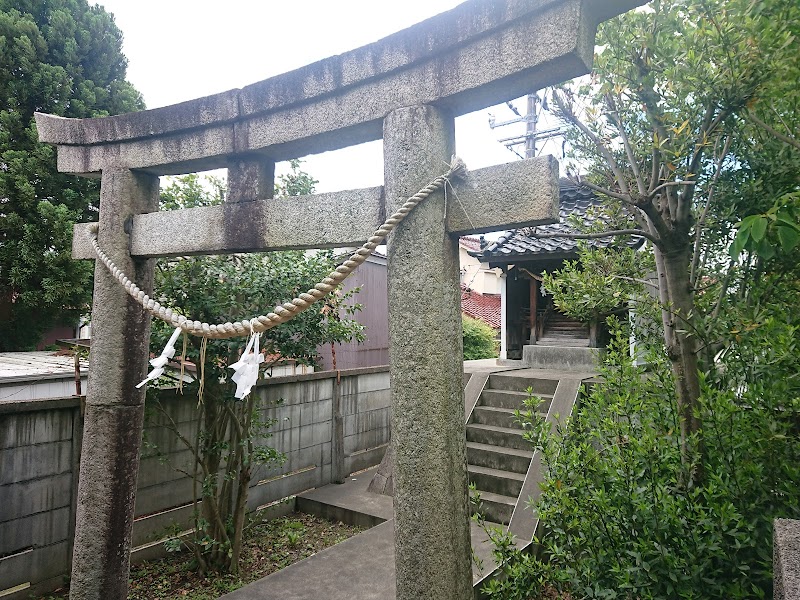小泉神明社