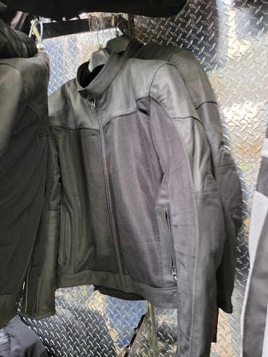 Motorcycle Parts Store «Cycle Gear», reviews and photos, 1326 El Camino Real, Redwood City, CA 94063, USA