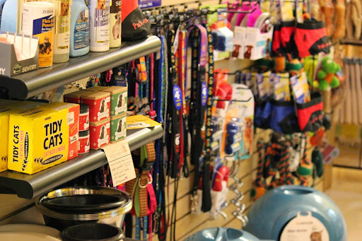 Hardware Store «Northwood Hardware, Home & Garden», reviews and photos, 6053 S Glen Lake Rd, Glen Arbor, MI 49636, USA