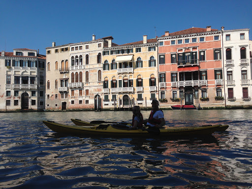 BV Kayaking in Venice