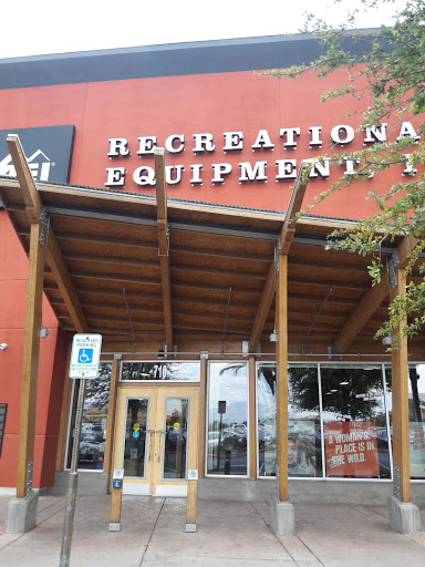 Camping Store «REI», reviews and photos, 710 S Rampart Blvd, Las Vegas, NV 89145, USA