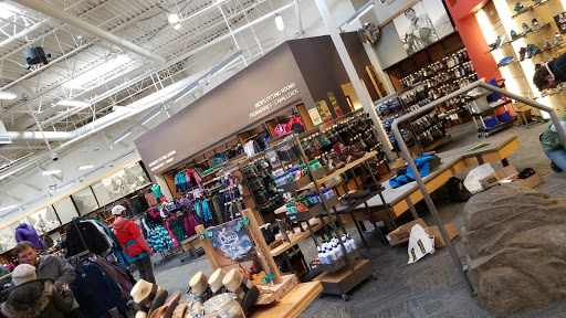 Camping Store «REI», reviews and photos, 189 Connecticut Ave, Norwalk, CT 06854, USA