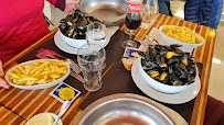 Moules-frites du Restaurant de fruits de mer Le Vivier à Quiberon - n°4