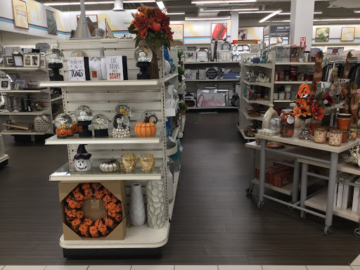 Clothing Store «Burlington Coat Factory», reviews and photos, 10101 Brook Rd, Glen Allen, VA 23059, USA