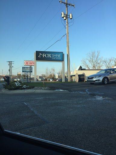 Fox Shine Car Wash en Grand Rapids