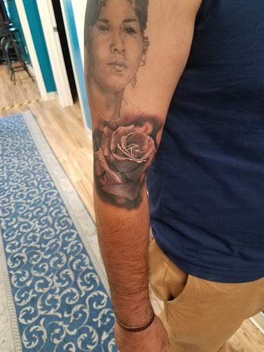 Tattoo Shop «Kreative Kingdom Tattoo», reviews and photos, 324 FM 1960, Houston, TX 77073, USA