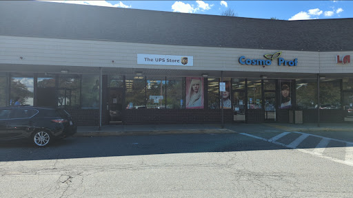 Shipping and Mailing Service «The UPS Store», reviews and photos, 196 E Main St, Milford, MA 01757, USA