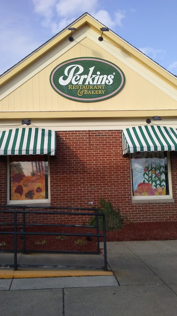 Perkins Restaurant & Bakery 44236